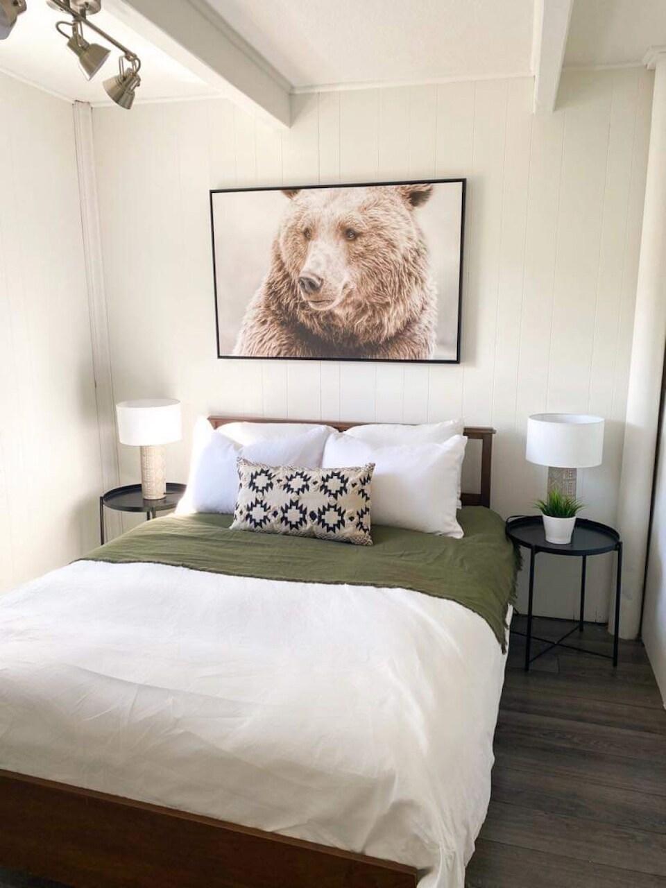 Shack Station - Chambre 1 avec grand lit double